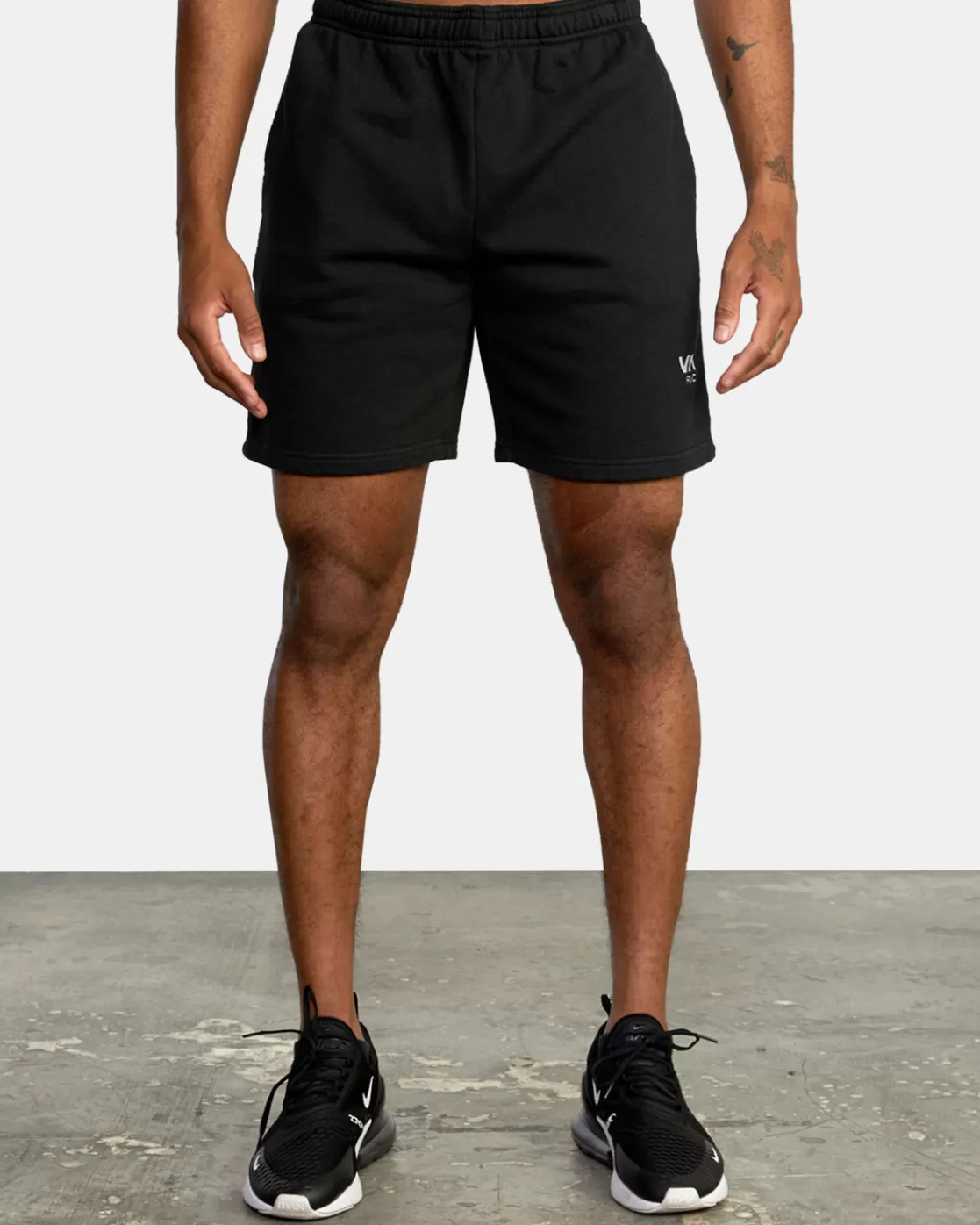 Clearance VA ESSENTIAL 18" SWEAT SHORTS Shorts / Hybrids