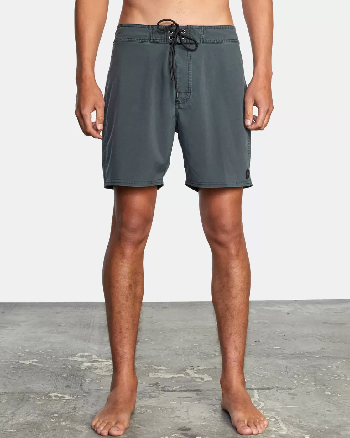 Hot VA PIGMENT 18" BOARDSHORTS Boardshorts / Trunks | 18"-19" Outseam