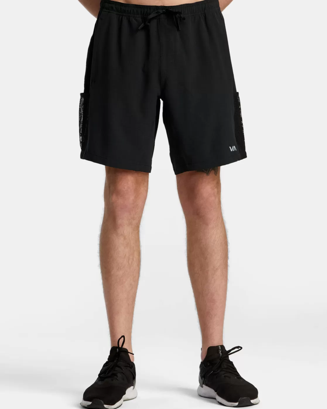 Shop X OVER SHORT UTILITY SHORTS Shorts / Hybrids